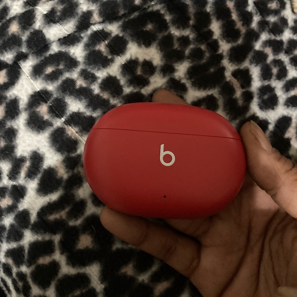 Beats Studio buds